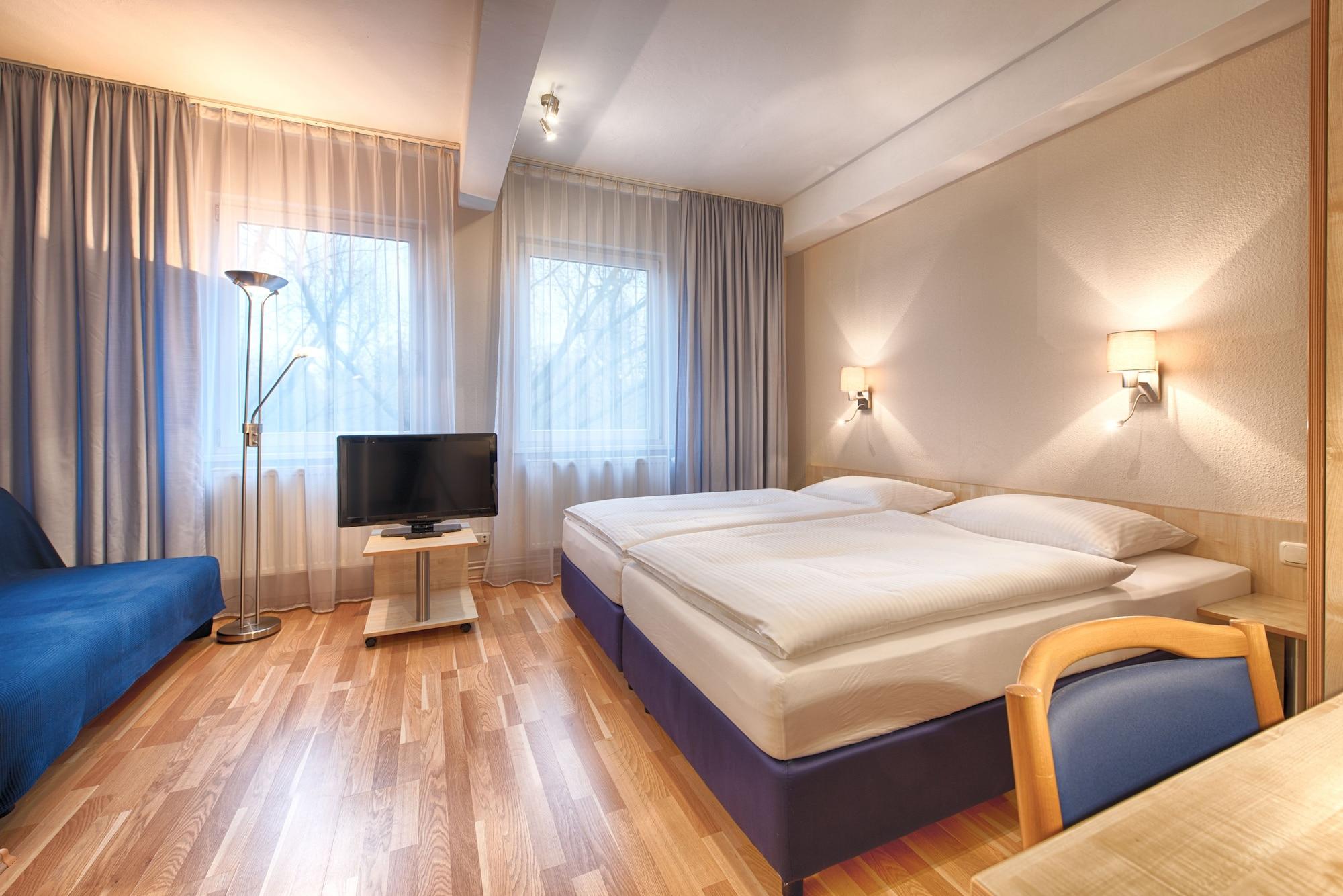 Enjoy Hotel Berlin City Messe Bagian luar foto
